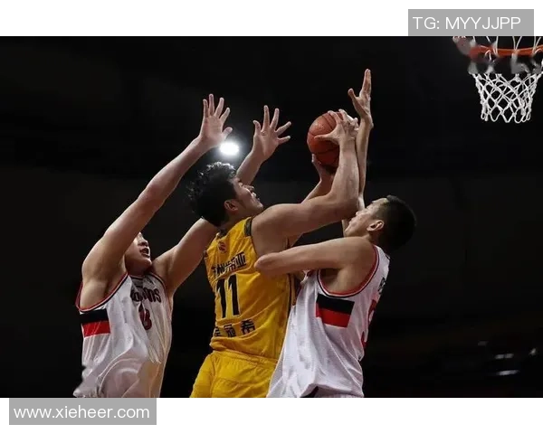 江苏肯帝亚与广州龙狮激战正酣 聚焦两队激烈对决与赛场精彩瞬间 江苏肯帝亚与广州龙狮激战正酣 聚焦两队激烈对决与赛场精彩瞬间