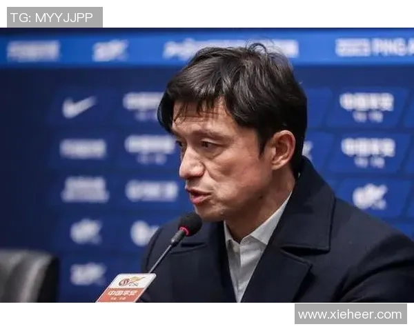 谢晖执教风格与战术理念解析从球员时代到主帅生涯的全面剖析